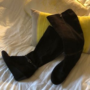 Dana Buchman  Knee boot